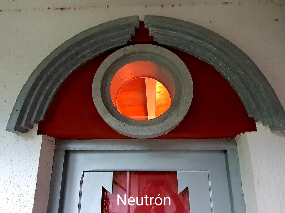 Zentral Club Neutron-Jacuzzi Διαμέρισμα Belmonte De Miranda Εξωτερικό φωτογραφία